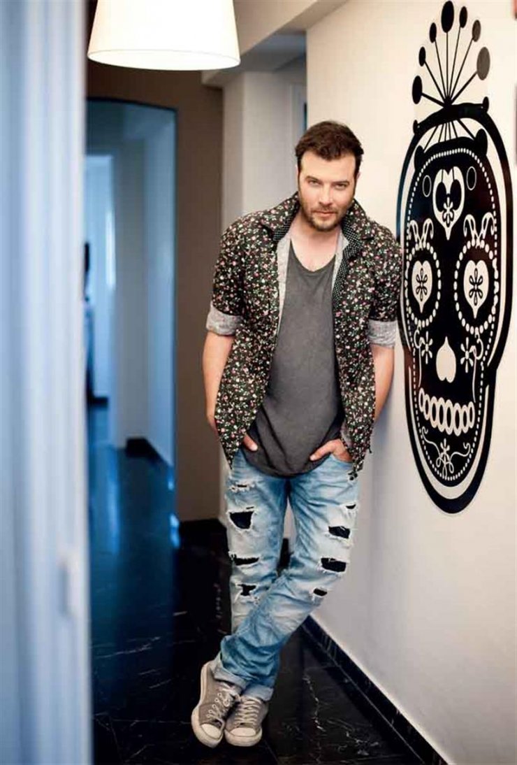 Έξω φρενών ο Λάμπης Λιβιεράτος καυγάδισε on air με την Κατερίνα Γκαγκάκη! [βίντεο]