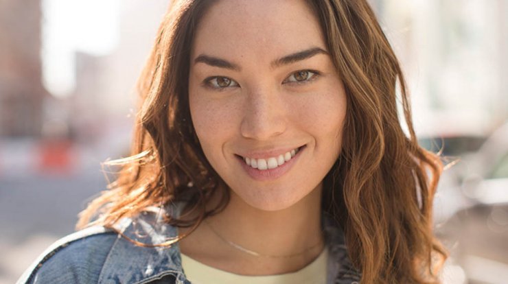 Απολαύστε 24ωρη επανόρθωση ενυδάτωσης και προστασία από την περιβαλλοντική ρύπανση 