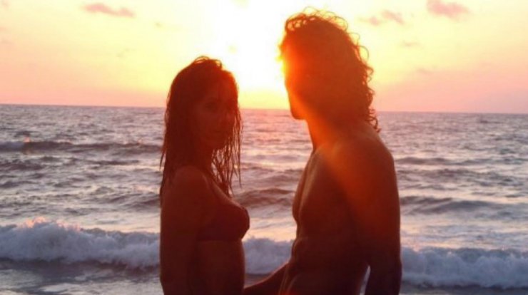 Ζευγάρι της ελληνικής showbiz υποδέχθηκε στη ζωή τα δίδυμα μωράκια του! [βίντεο]