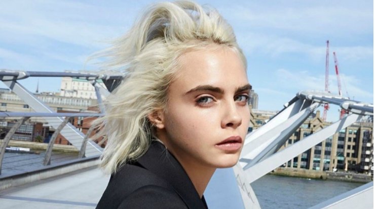 Το νέο χειμερινό άρωμα από τον οίκο Burberry είναι πλούσιο, εκλεπτυσμένο και έντονο