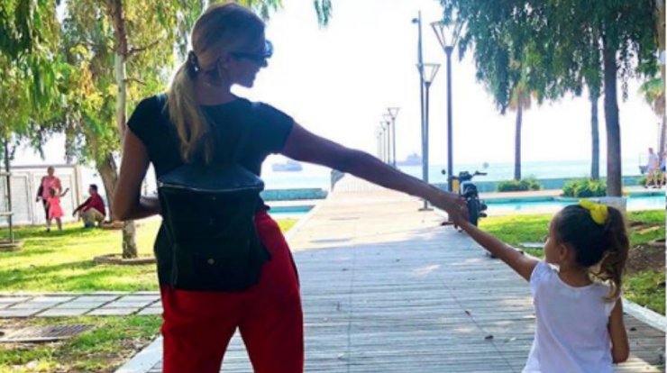 Κωνσταντίνα Ευριπίδου: Δείτε τι έκανε μαζί με την κορούλα της το απόγευμα της Πέμπτης