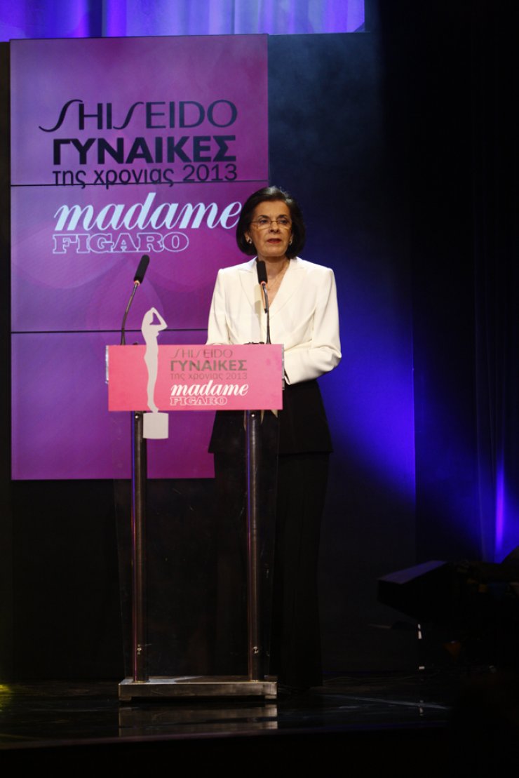 Η Φωτεινή Παπαδοπούλου παρέδωσε το βραβείο συνολικής προσφοράς