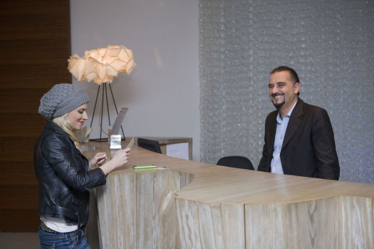 Στην Κύπρο η Νάντια Μπουλέ, παρουσιάστρια των Βραβείων Madame Figaro Γυναίκες της Χρονιάς 2013!