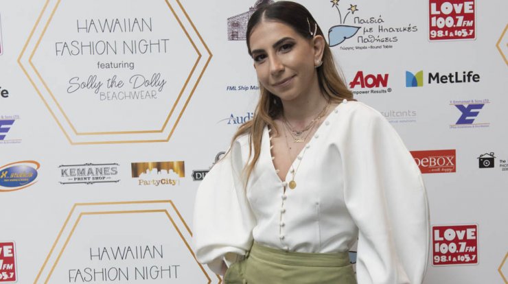 Η Στέλλα Ζαβρού με το πιο stylish outfit!