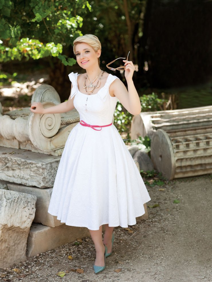 Το σέξι ατύχημα της Νάντιας Κοντογιώργη! [βίντεο]