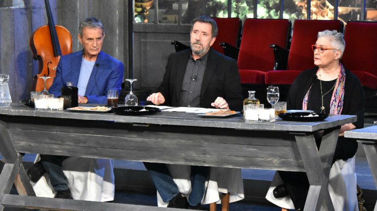 “Στην υγεία μας ρε παιδιά”: Πρεμιέρα στο ΣΙΓΜΑ με ένα συγκινητικό αφιέρωμα στον Λαυρέντη Μαχαιρίτσα [εικόνες] 