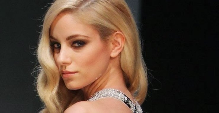 Δούκισσα Νομικού: Απαντά στον Τζώνη Καλημέρη που είπε ότι προτιμάει τη Ζέτα! [video]