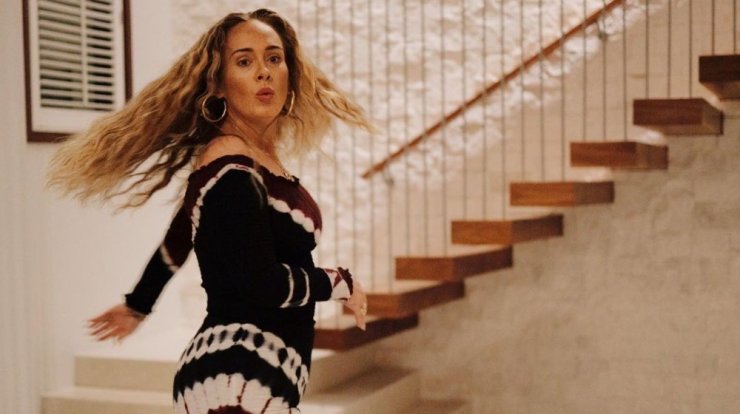 Ξανά ερωτευμένη η Adele!