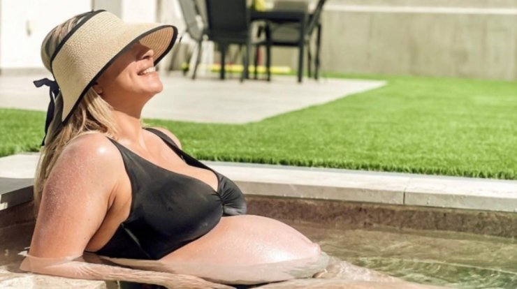 Γέννησε η Αφροδίτη Γεωργίου!