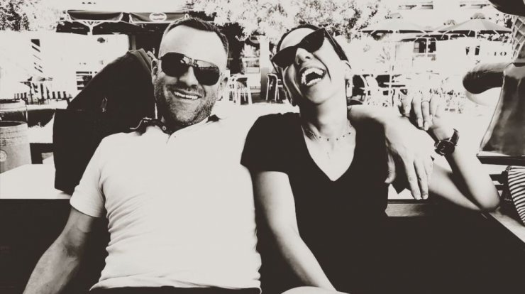 Κατερίνα Αγαπητού: Ο πρωτότυπος τρόπος για να επικοινωνεί με τον σύζυγό της ενόσω βρίσκονται σε καραντίνα [βίντεο]