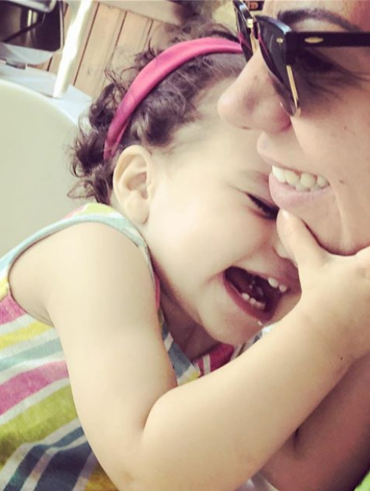 Κατερίνα Αγαπητού: Όμορφες στιγμές με την κόρη της στην πισίνα και η τρυφερή ευχή για τη γιορτή της!