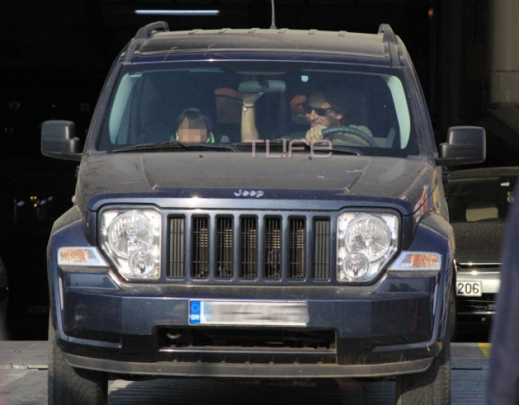 Ματέο Παντζόπουλος: Νέες φωτογραφίες από το ταξίδι του στην Άνδρο με τον γιο της Ελένης, Άγγελο!