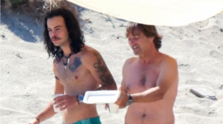 Άγγελος Λάτσιος: Mαζί με τον Μάκη Παντζόπουλο στη θάλασσα [εικόνες]