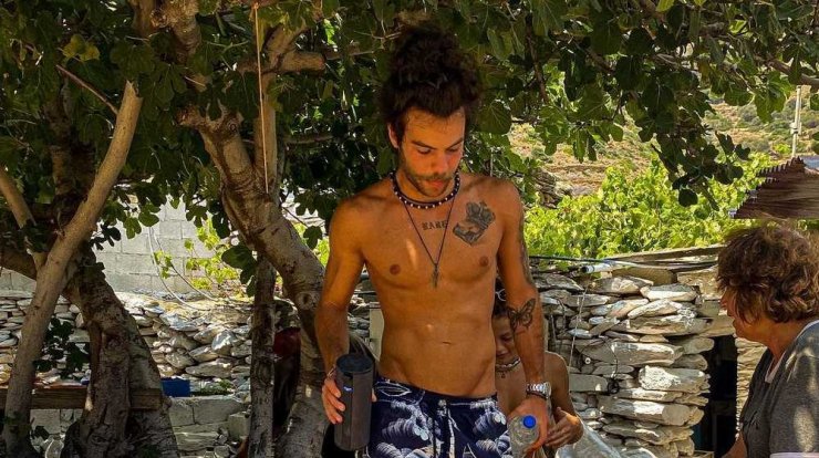 Το ξέσπασμα του Άγγελου Λάτσιου στο instagram: “Στεναχωρήθηκα. Δεν είναι ντροπή”