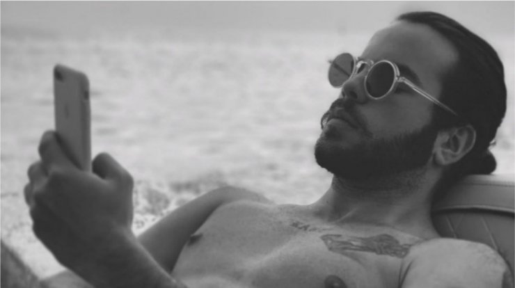 Άγγελος Λάτσιος: Η φωτογραφία αγκαλιά με την αδερφή του, Λάουρα!