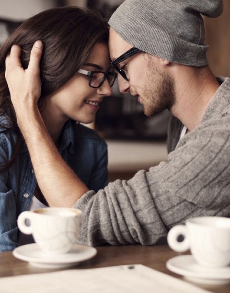 8 κομμάτια που πρέπει να δανειστείς από το αγόρι σου και μην του τα επιστρέψεις