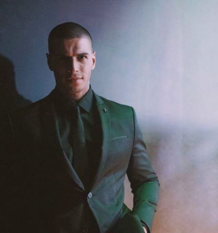 Ποιο πασίγνωστο μοντέλο μας θυμίζει ο κούκλος παίκτης του "Survivor 2", Νικόλας Αγόρου;