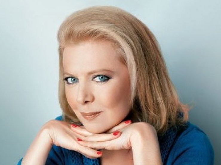 Εγκατέλειψε το twitter η Έλενα Ακρίτα