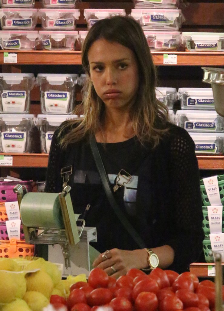 H Jessica Alba βαριέται αφόρητα [εικόνες]