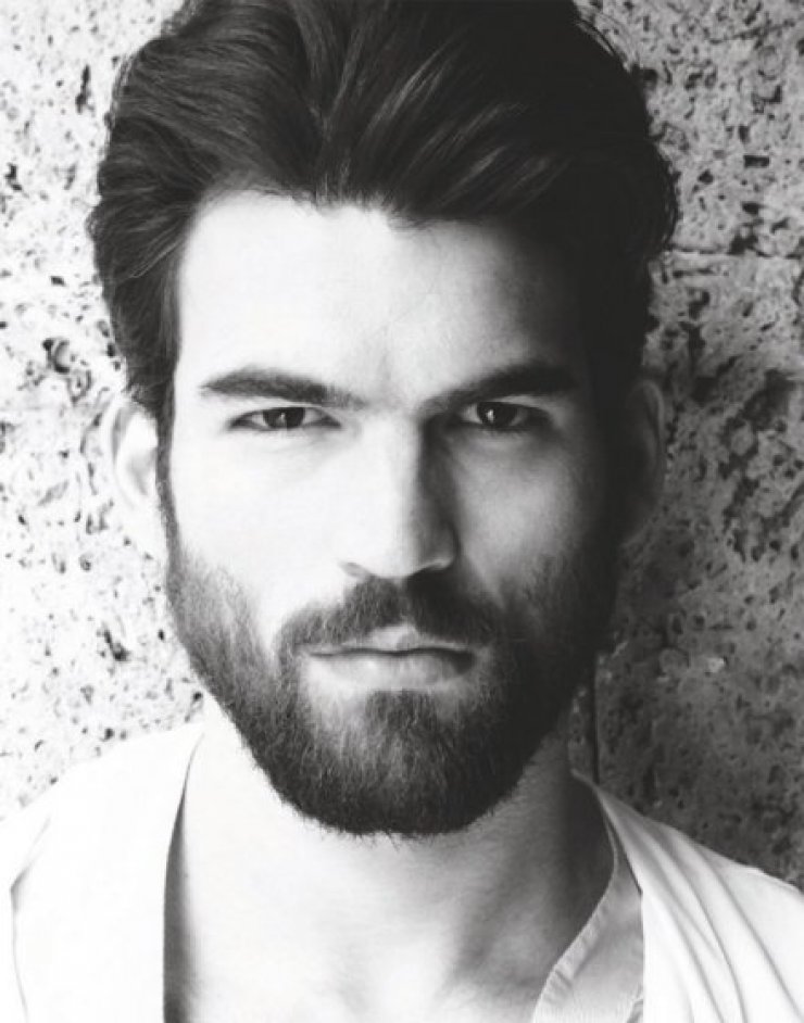 Δημήτρης Αλεξάνδρου: Σε ποια ηλικία έκανε πρώτη φορά σεξ; 