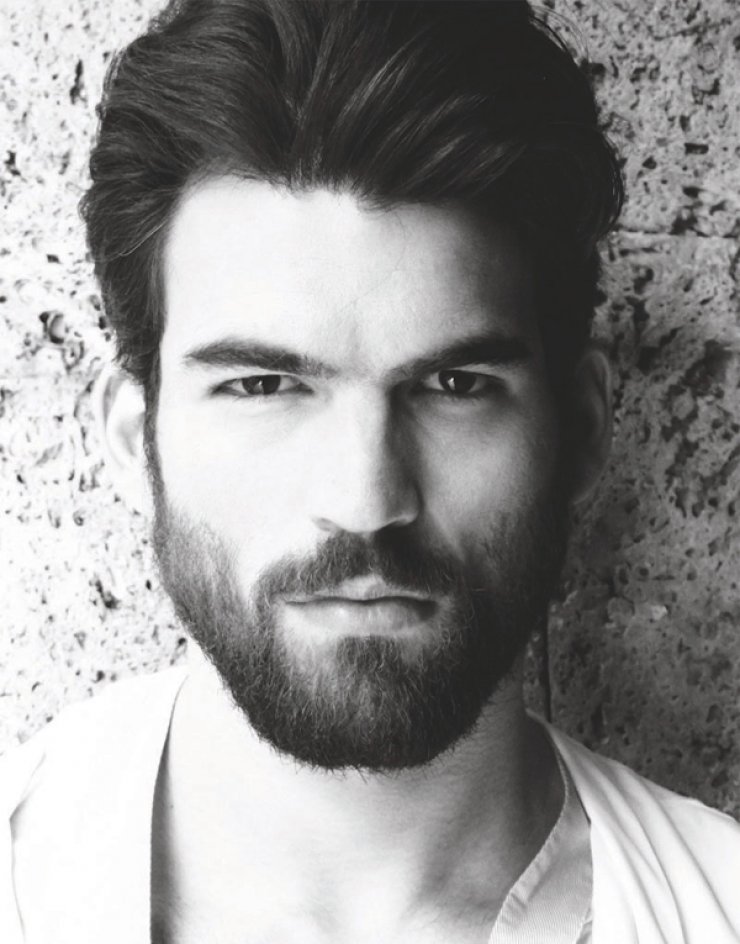 Δημήτρης Αλεξάνδρου: Το φιλί στο στόμα με…