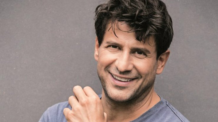 Αλέξης Γεωργούλης: Δεν θα πιστεύετε με ποια γνωστή Ελληνίδα είχε σχέση και εμείς το μάθαμε τώρα