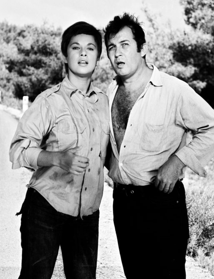 Η απίστευτη αποκάλυψη για την Αλίκη Βουγιουκλάκη: “Την πρώτη νύχτα του γάμου τους τη χαστούκισε…”