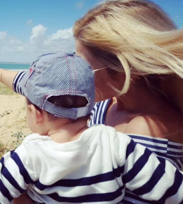 Επώνυμη Κύπρια πιο κομψή από ποτέ μας δείχνει τη φουσκωμένη της κοιλίτσα! [εικόνα]