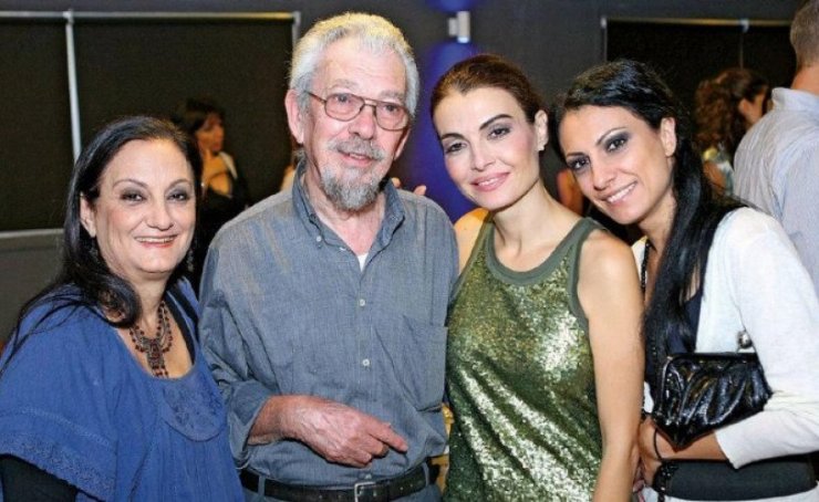 Χριστίνα Παυλίδου: Συγκινεί με το post για τα τρια χρόνια θανάτου της μητέρας της [βίντεο]