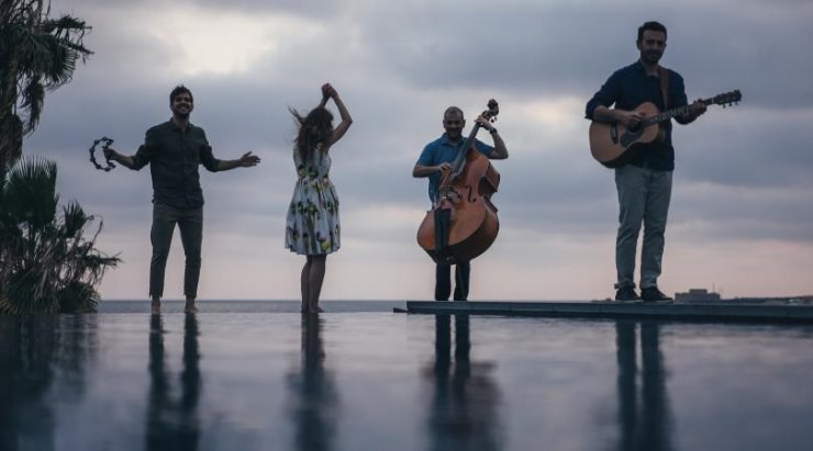 Live μουσικές βραδιές, κάθε Σάββατο με θέα τη θάλασσα στο Almyra