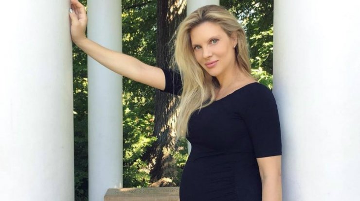 Χρίστινα Αλούπη: Έφερε στον κόσμο το δεύτερο παιδί της και έμαθε το φύλο την ώρα του τοκετού