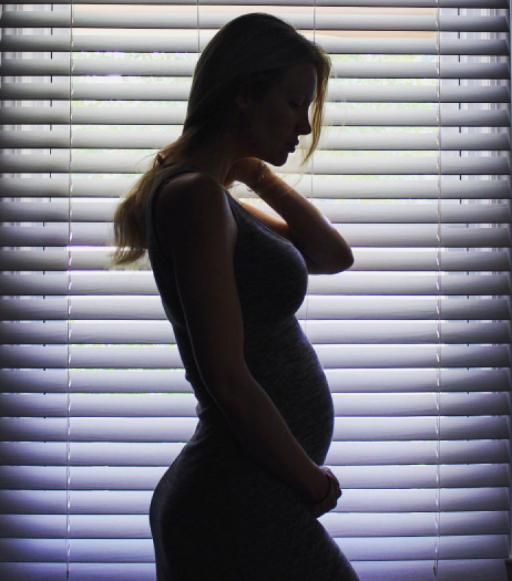 Έγκυος Ελληνίδα παρουσιάστρια!