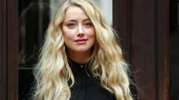 Amber Heard: Μας έδειξε για πρώτη φορά το μωράκι που έφερε στον κόσμο [εικόνα]