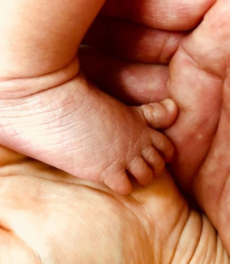 Αγαπημένη ηθοποιός έγινε για πρώτη φορά μανούλα!