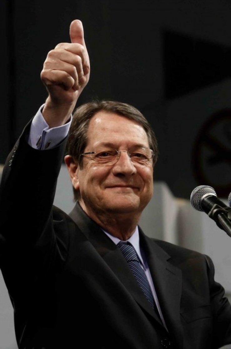 Αναστασιάδης: "Προσπάθεια αποπροσανατολισμού του λαού" 