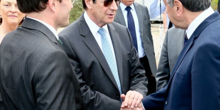 Αναστασιάδης-Ακιντζί συζητούν ξανά το περιουσιακό