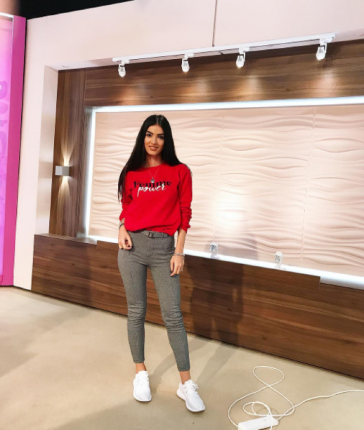 Πλάνταξε στο κλάμα η Άντρεα Κυριάκου on air! [βίντεο]