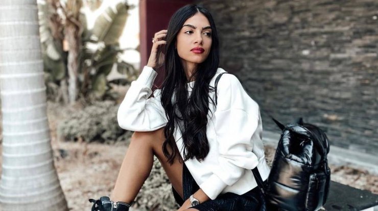 Η Άντρεα Κυριάκου μας έδειξε τη μοντέρνα διακόσμηση στο νέο της σπίτι! [εικόνες]