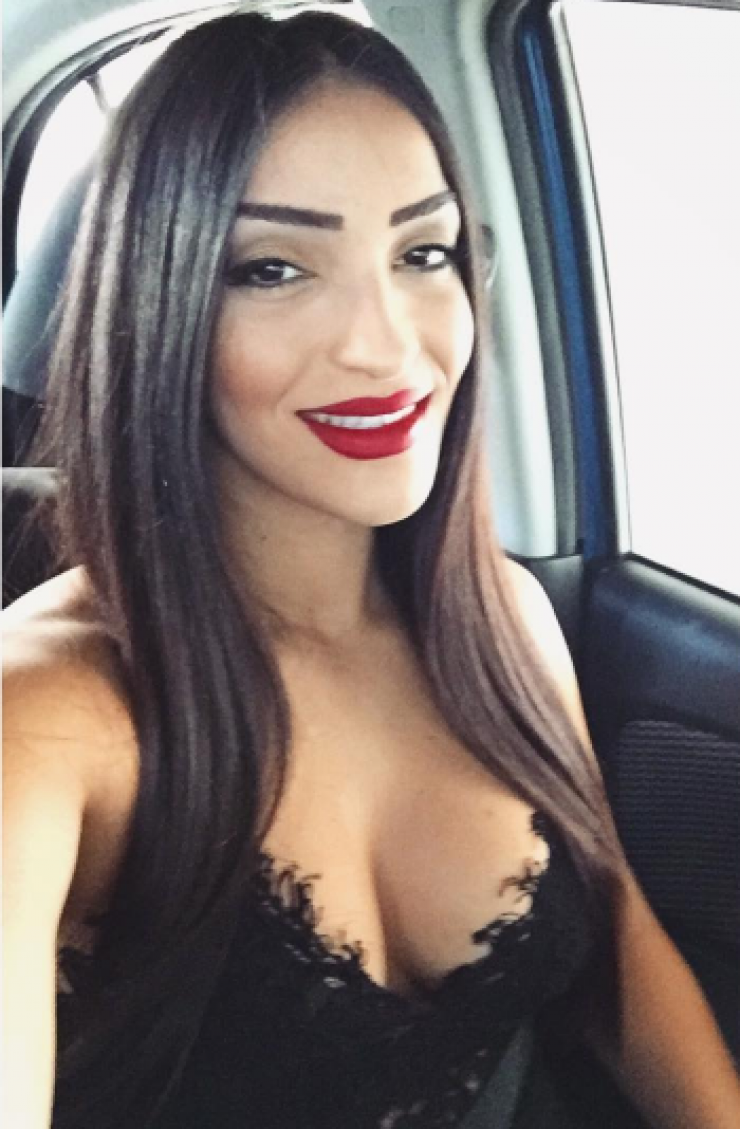 Άντρεα Νικολάου: Μας συστήνει την κούκλα μητέρα της!