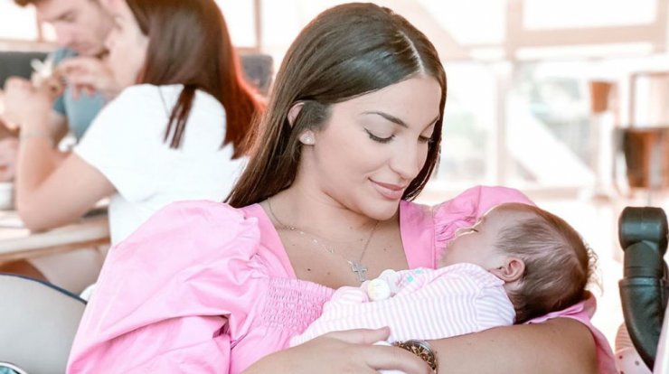 Άντρεα Νικολάου: Μας ξεναγεί στο παιδικό δωμάτιο της κόρης της, Φλωριάνας! [βίντεο]