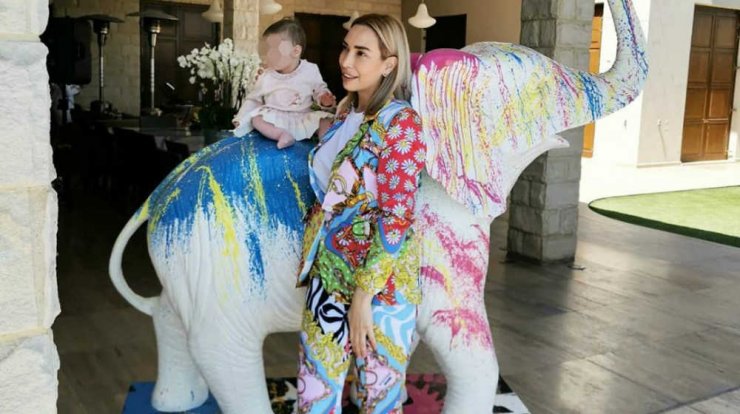 Άντρεα Χριστοδουλίδου: Με matchy – matchy δημιουργίες με την κόρη της! [εικόνες]