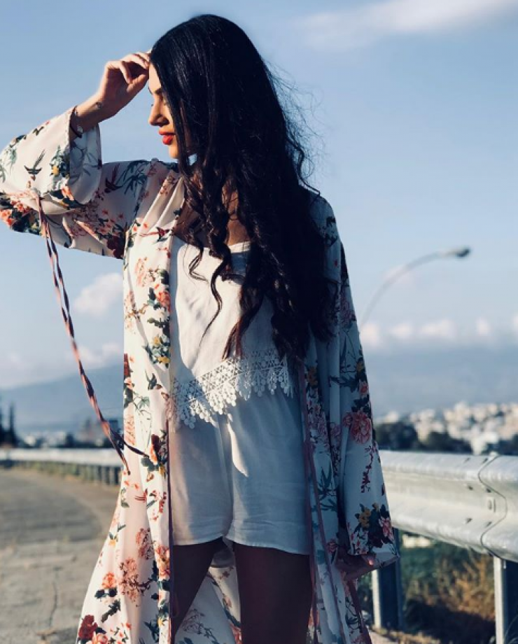 Συγκινητικό! Το τρυφερό φιλί στη φουσκωμένη κοιλίτσα της Άντρεας Κυριάκου! [εικόνες]