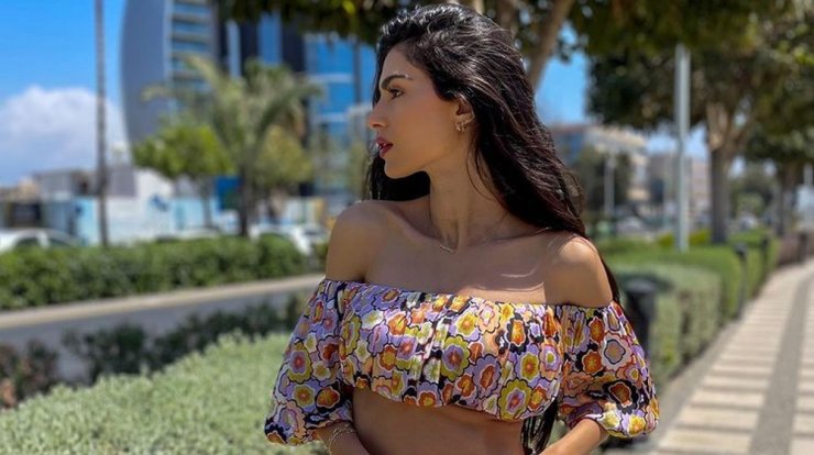 Το polka dot nail art της Άντρεας Κυριάκου που θα υιοθετήσουμε