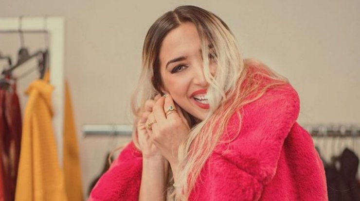 Μάθαμε πόσα κοστίζουν τα Gucci sneakers της Ανδρεάνας Φραγκούδη