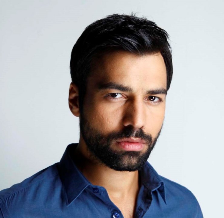 Πάλι μας συγχύζει ο Ανδρέας Γεωργίου για την προσωπική του ζωή