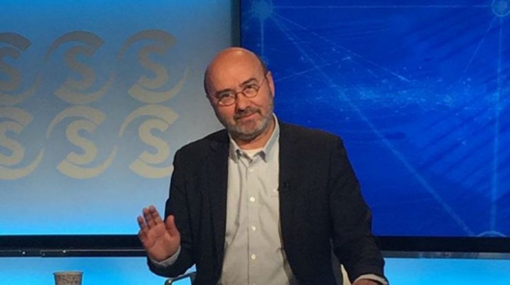 Ανδρέας Δημητρόπουλος: Έλαβε το πιο αναπάντεχο μήνυμα στο κινητό του και το αποκάλυψε on camera