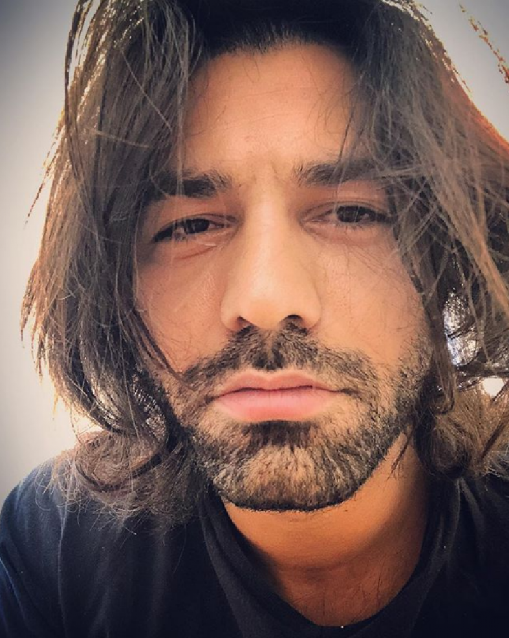 Ξεχάστε τον Ανδρέα Γεωργίου που βλέπατε μέχρι τώρα! Έκανε το πιο trendy look από ποτέ! [εικόνα & βίντεο]