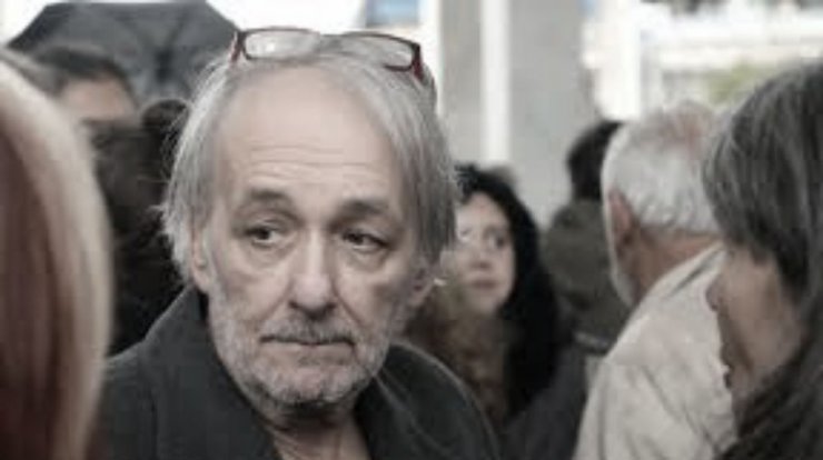 Στιγμές αγωνίας για τον Ανδρέα Μικρούτσικο – Διασωληνωμένος στο νοσοκομείο λίγες ημέρες μετά τον θάνατο του αδερφού του