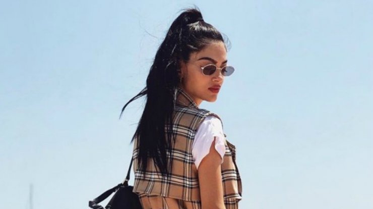 Η Άντρεα Κυριάκου με μίνι φούστα δέκα ημέρες μετά τη γέννηση του γιου της!