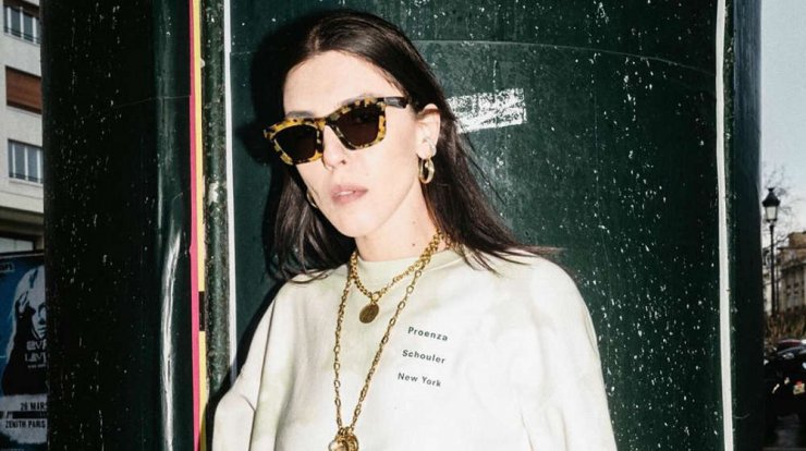 Άντρια Αλετράρη: Έκανε την πιο stylish εμφάνιση εν μέσω καραντίνας για να πάει στο σουπερμάρκετ!
